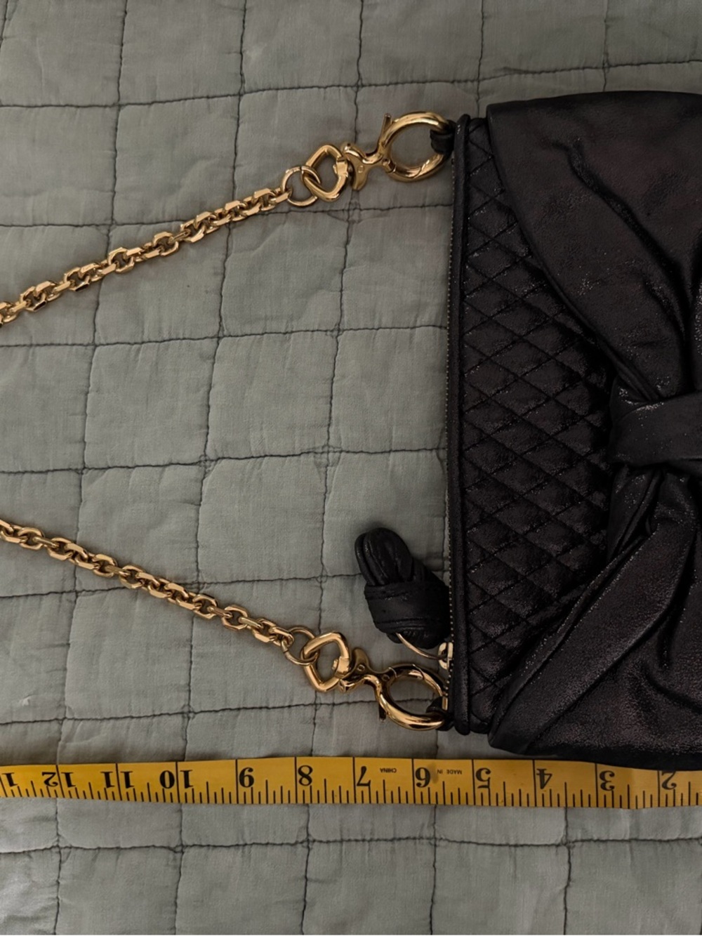 Juicy Couture Black Quilted Bow Crossbody with Gold Hardware - Picture 3 of 5